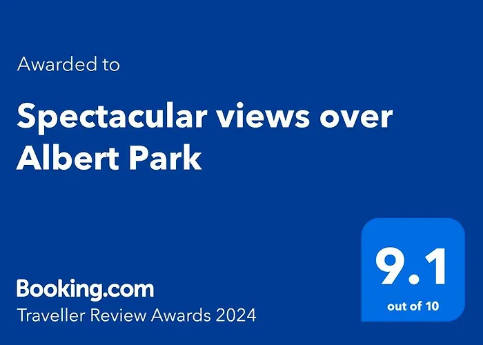 Spectacular Views Over Albert Park